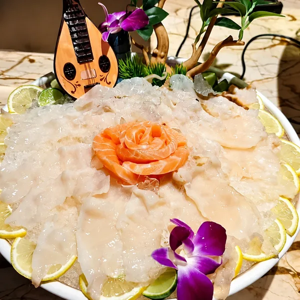 Geoduck and sashimi platter photo
